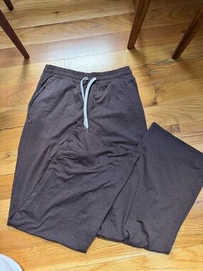 Vuori Halo Essential Wideleg Pant